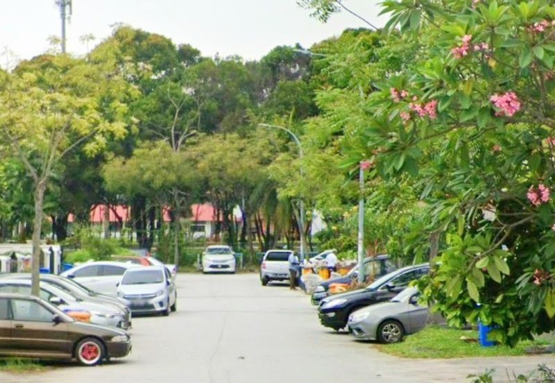 Walking Distance Surau Two (2) Storey House Shah Alam Selangor For Sale