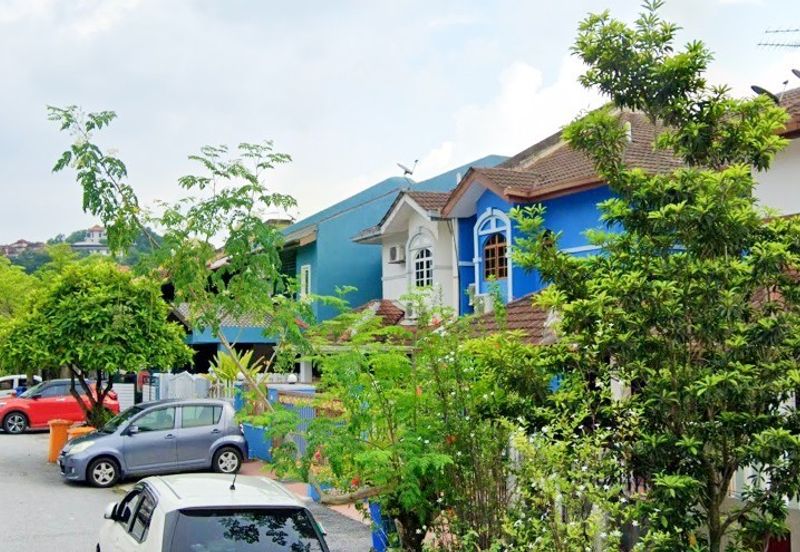 Walking Distance Surau Two (2) Storey House Shah Alam Selangor For Sale