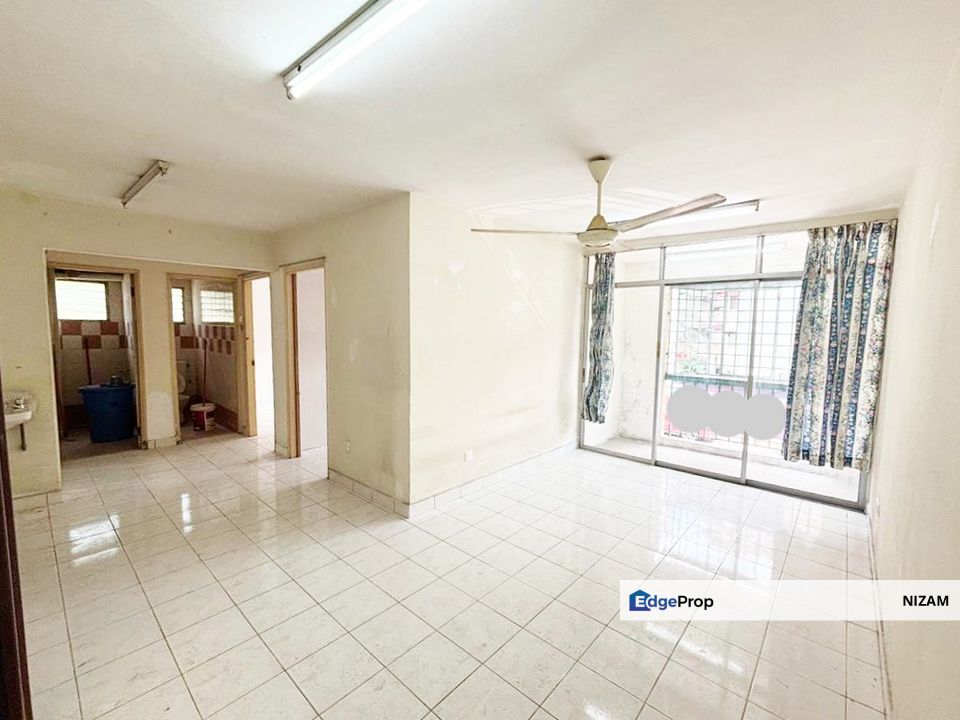 Walking Distance MRT Corner Unit Gugusan Melur Apt Sek 4 Kota Damansara, Selangor, Kota Damansara