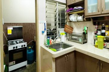 Kondominium Tiara Intan, Taman Bukit Indah