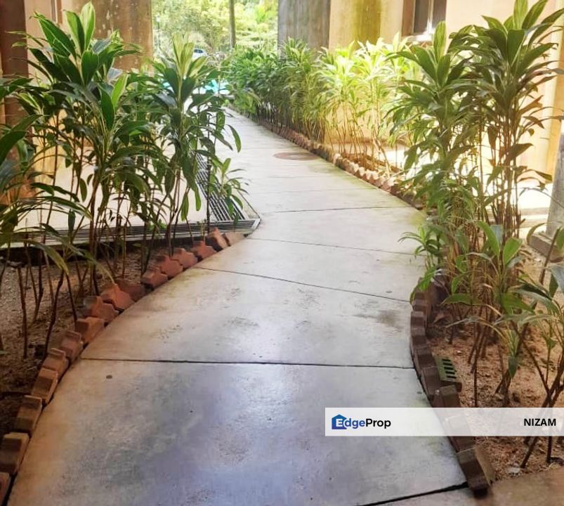 Facing KLCC Tiara Intan Condo Bukit Indah Ampang Selangor For Sale, Selangor, Ampang