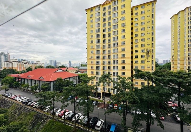 Pangsapuri Bukit Baru