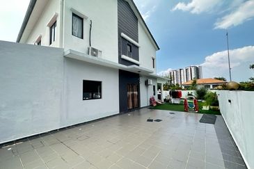 Jalan Setia Permai U13/42F