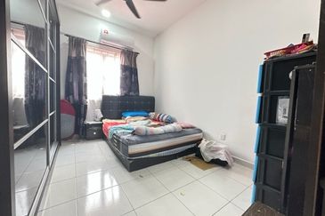 Jalan Setia Permai U13/42F