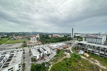 Bangi Gateway