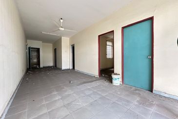 Saujana Puchong SP 3 Shop Apartment