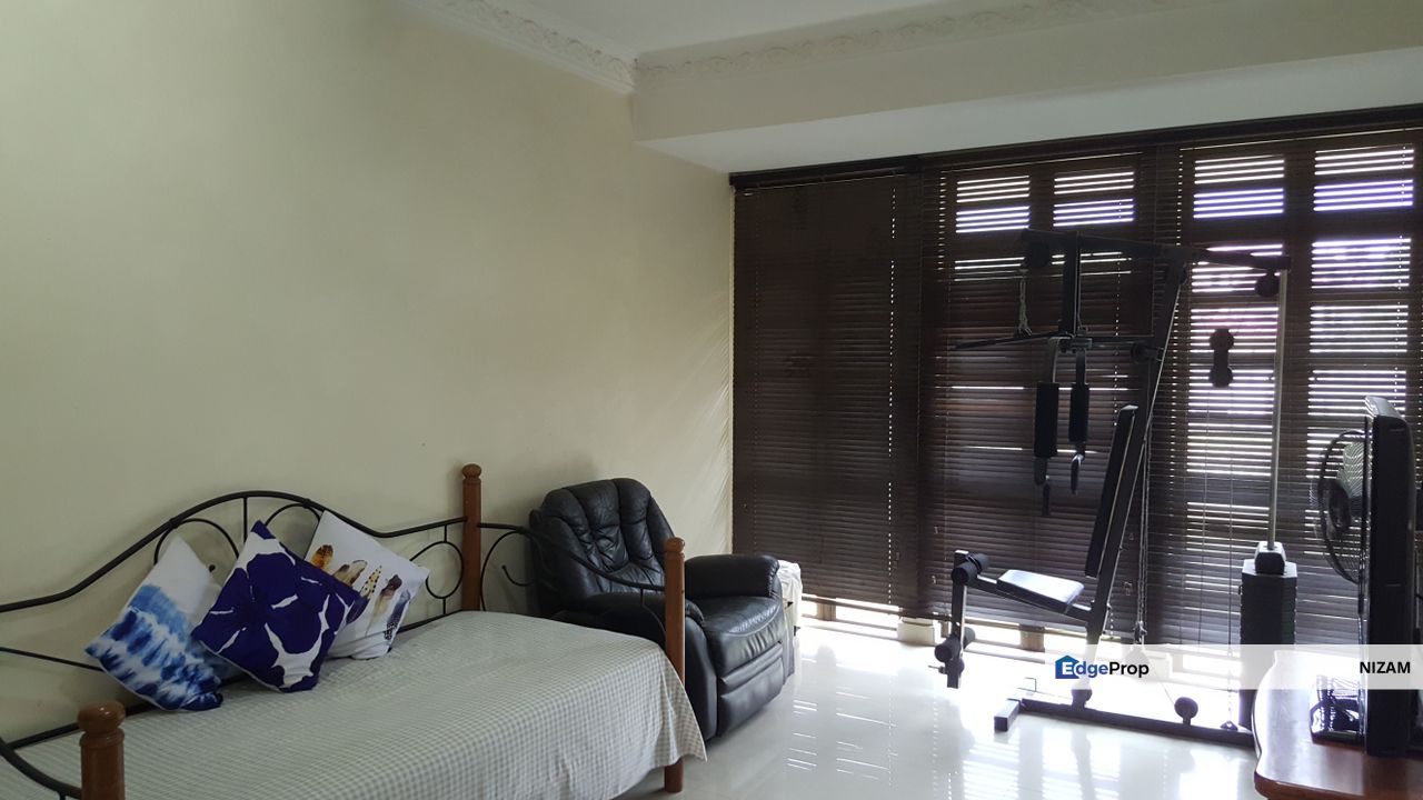 Bungalow Mansion With Internal Garden Seksyen 7 Shah Alam For Sale, Selangor, Shah Alam