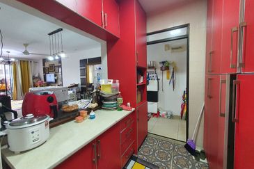 Royal Domain Sri Putramas II