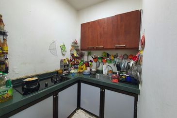 Royal Domain Sri Putramas II