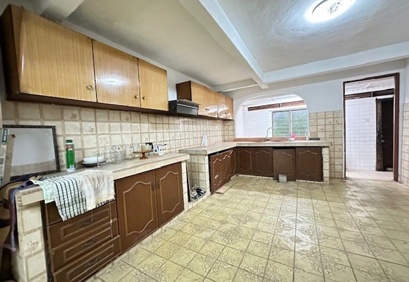 FREEHOLD 2 Storey House Taman Melawati KL For Sale