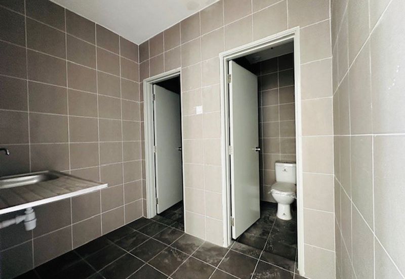 3 Storey Semi Detached Factory Rawang For Sale