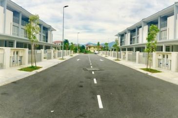 3 Storey Terrace Residensi Sg Mulia Jalan Gombak, Selangor For Sale