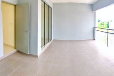 3 Storey Terrace Residensi Sg Mulia Jalan Gombak, Selangor For Sale