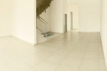 3 Storey Terrace Residensi Sg Mulia Jalan Gombak, Selangor For Sale