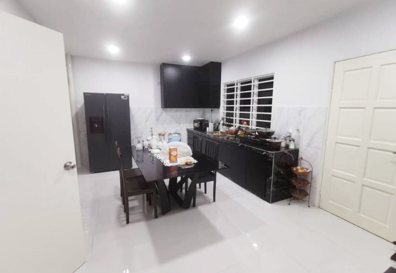 3 Storey Terrace Residensi Sg Mulia Jalan Gombak, Selangor For Sale