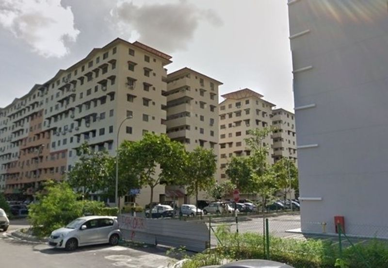 Aman Putra Apartment