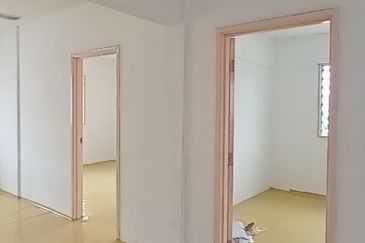 Aman Putra Apartment