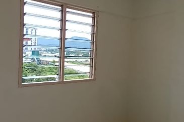 Aman Putra Apartment