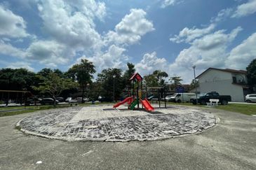 Jalan SP 7 @ Bandar Saujana Putra