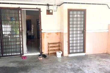 Jalan SP 7 @ Bandar Saujana Putra