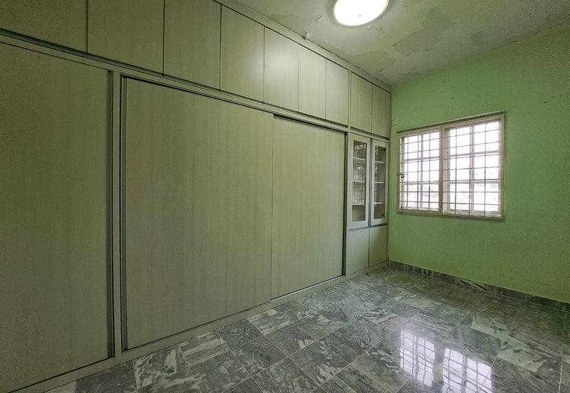 Kemensah Villa Condominium