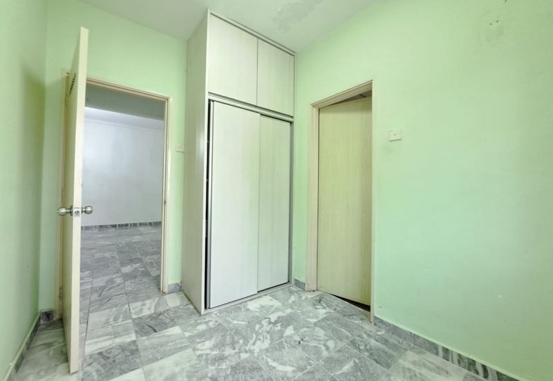 Kemensah Villa Condominium