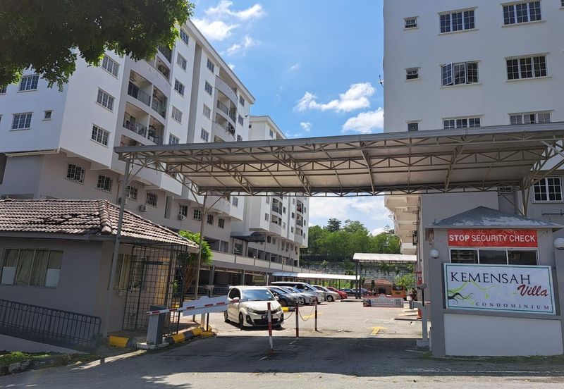 Kemensah Villa Condominium