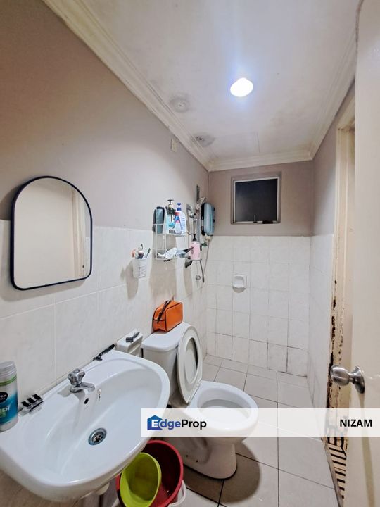 FREEHOLD END UNIT Kemensah Villa Condominium Melawati For Sale, Kuala Lumpur, Taman Melawati