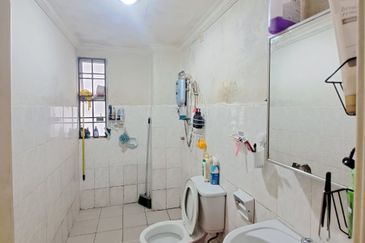 Kemensah Villa Condominium