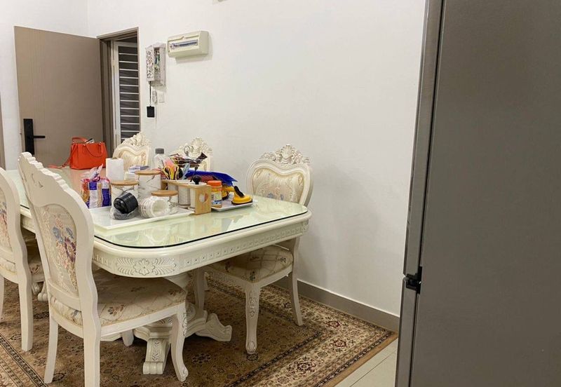 Neos @ PandanMas Townhouse