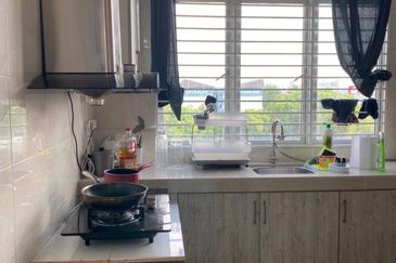 Neos @ PandanMas Townhouse