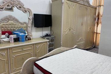 Neos @ PandanMas Townhouse