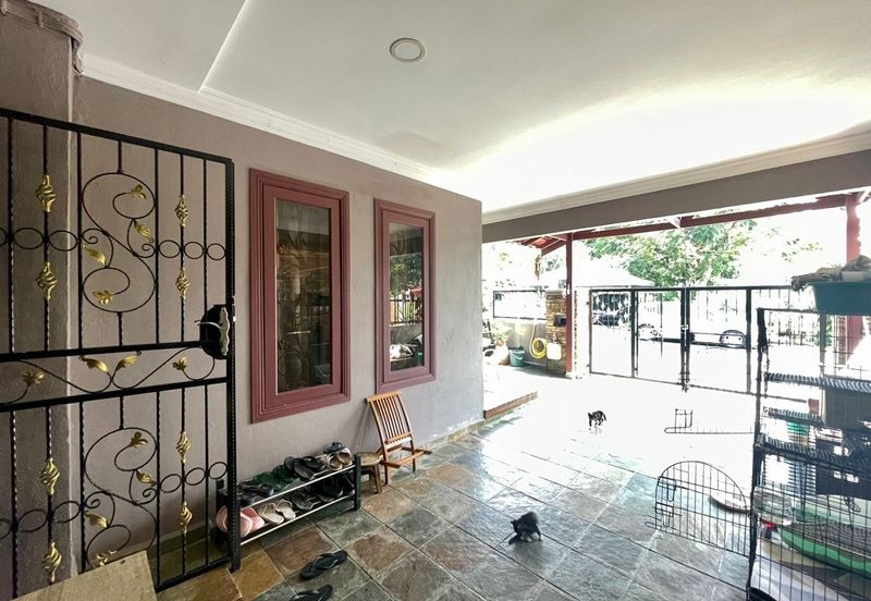 FACING OPEN DOUBLE STOREY TERRACE TAMAN MELAWATI KL