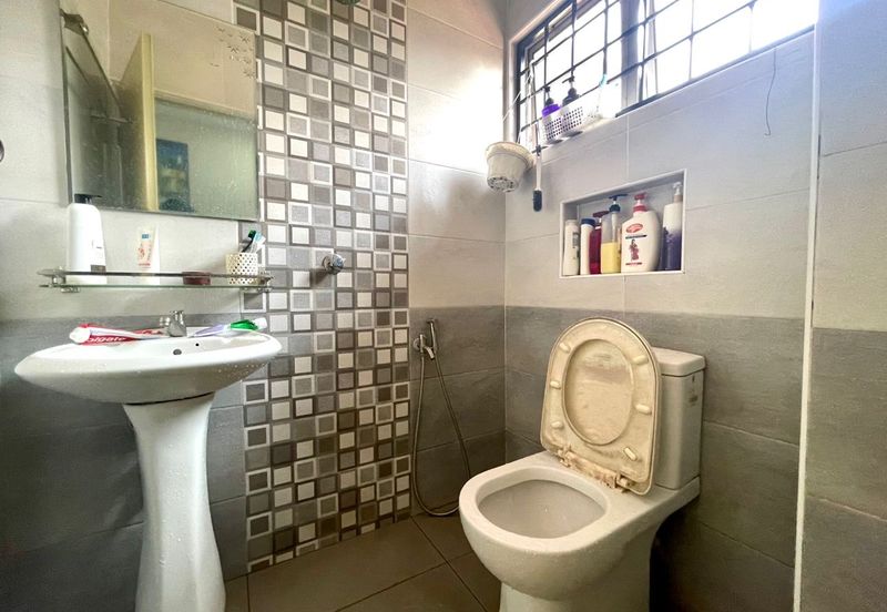 FACING OPEN DOUBLE STOREY TERRACE TAMAN MELAWATI KL