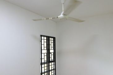 Kondominium Tiara Intan, Taman Bukit Indah