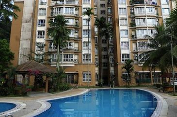 Kondominium Tiara Intan, Taman Bukit Indah