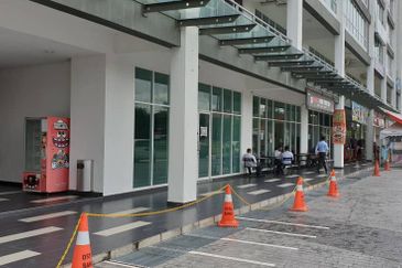 Ostia Bangi Business Avenue