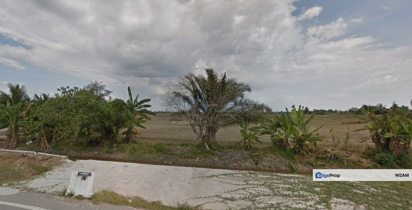 Freehold Tepi Jalan Utama 2 Ekar Bagan Terap Sabak Bernam Selangor Utk DIjual, Selangor, Sungai Besar