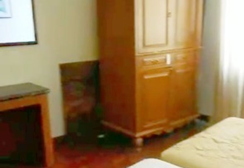 Marina Crescent Condominium