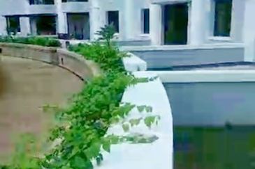 Marina Crescent Condominium