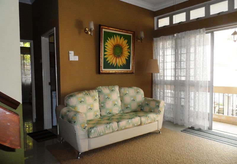 2 Storey Semi D Big Land Nice View Taman Melawati KL For Sale