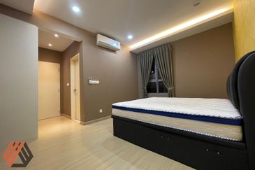 Gravit8 @ Klang South