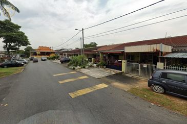Jalan Meru 