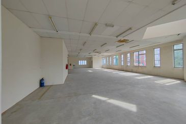 Teluk Pulai Commercial Center