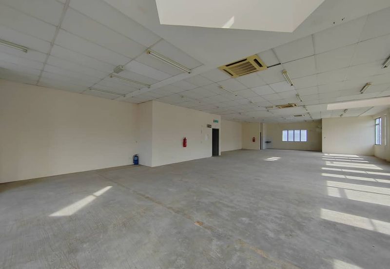 Teluk Pulai Commercial Center