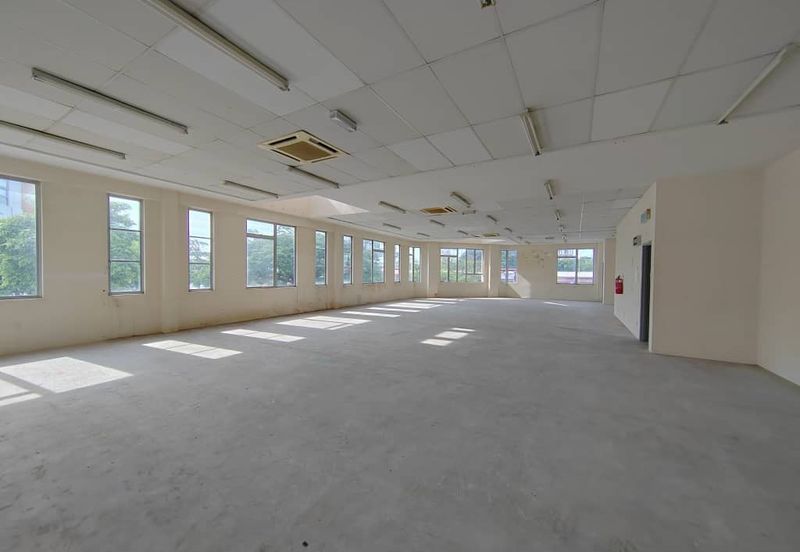 Teluk Pulai Commercial Center