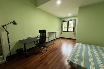 Duta Villa, Setia Alam