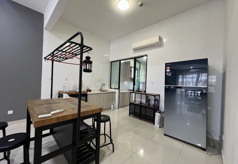 Duta Villa, Setia Alam