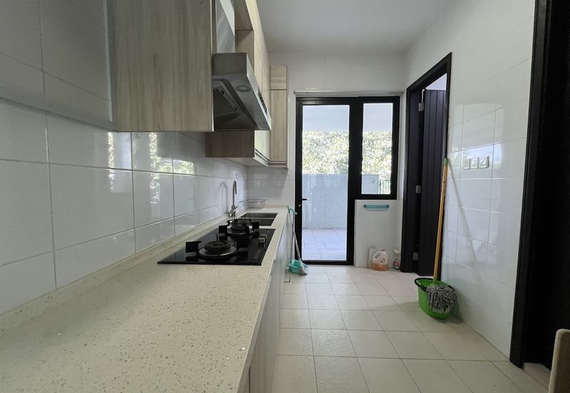 Duta Villa, Setia Alam