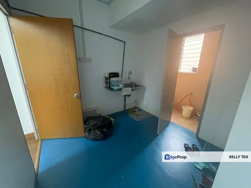 Bayu Tinggi Klang office for Rent Partial Furnished, Selangor, Klang